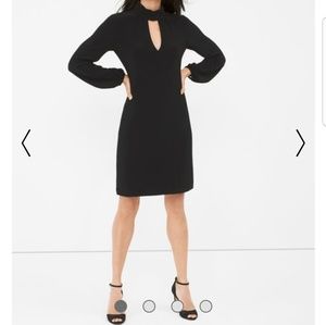 White House Black Market size 4 shift dress